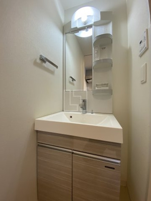 【独立洗面台】 | LiveCasa本町 | LiveCasa本町（ライブカーサ本町）　独立洗面台