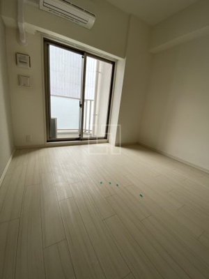 【居間・リビング】 | LiveCasa本町 | LiveCasa本町（ライブカーサ本町）　洋室