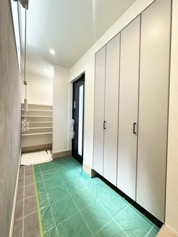 【玄関】 | 新築一戸建て「小田原市中新田」