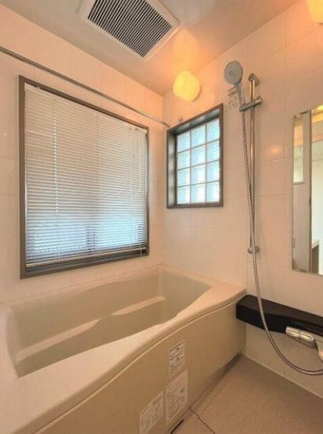 渋谷区笹塚２丁目の賃貸マンションの浴室|■浴室暖房乾燥機能