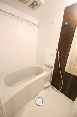 【浴室】 | コンフォリア・リヴ北久宝寺Q