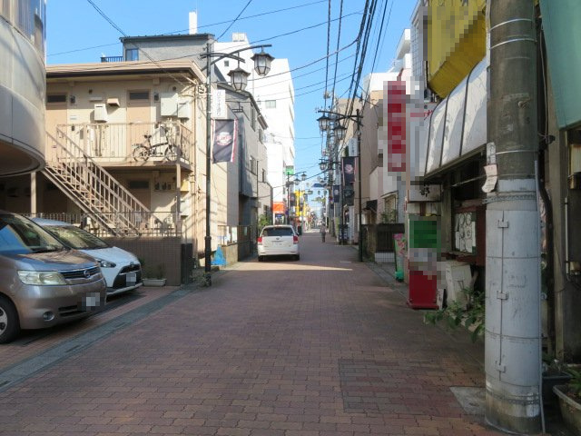 所沢市松葉町のビル