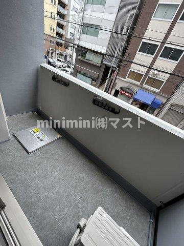 WORVE大阪本町のバルコニー