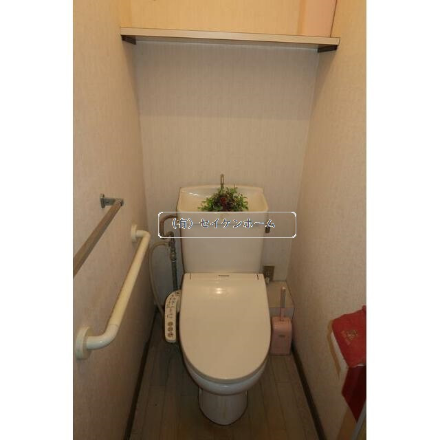 上柴第一団地38号棟のトイレ