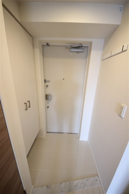 【玄関】 | TLRレジデンス本町WEST