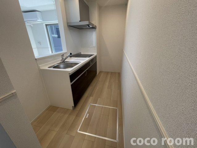 デンベヒガシコガワの内装