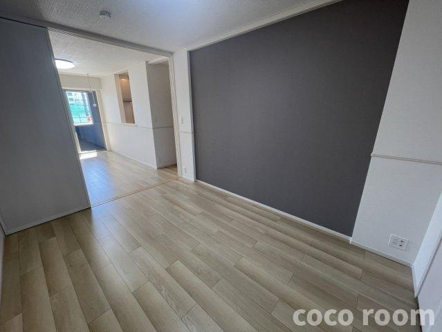 デンベヒガシコガワの居間・リビング