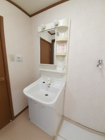 テイクアレスト・Ｊの洗面所|広い洗面スペースです★