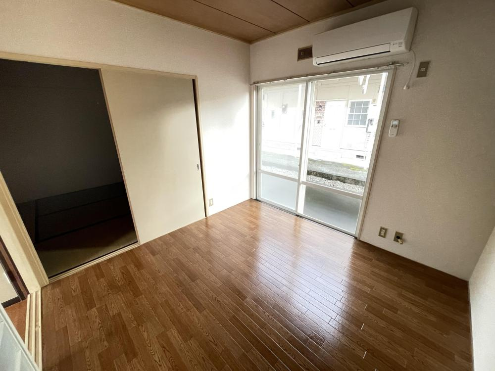 パナハイツ福真（相生）の居間・リビング