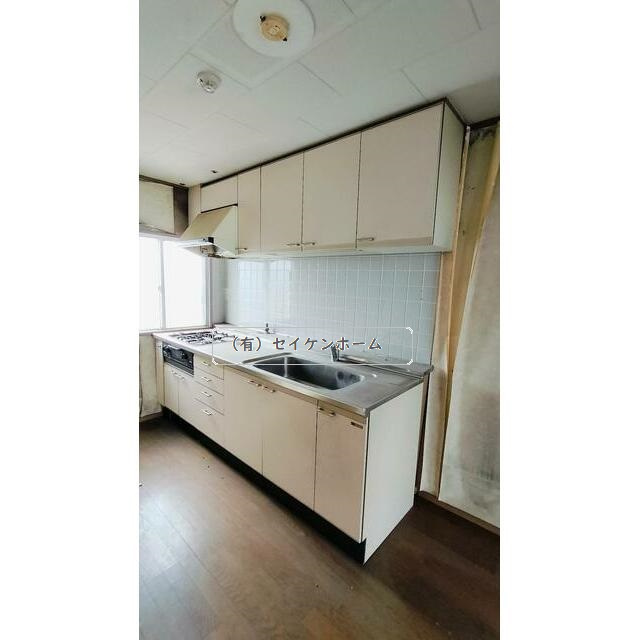 熊谷団地18号棟のキッチン