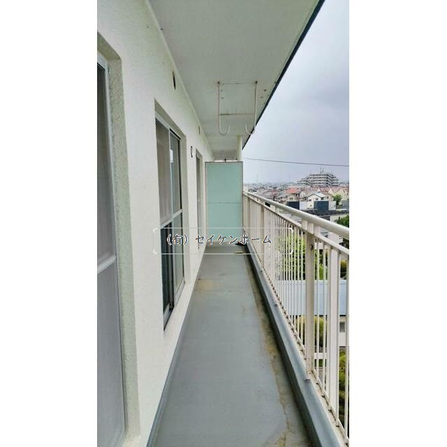 熊谷団地18号棟のバルコニー