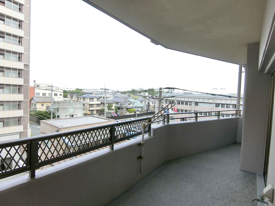 ロフティ城南セントラルタワーの内装