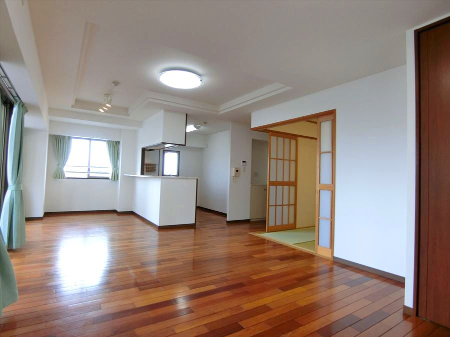 ロフティ城南セントラルタワーの居間・リビング|広いリビング★