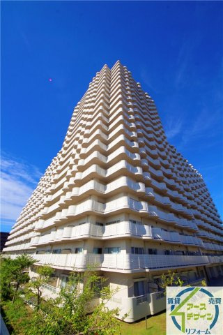 サバービアシティ21　B棟の外観