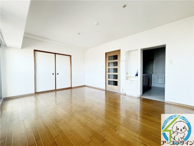 サバービアシティ21　B棟の居間・リビング