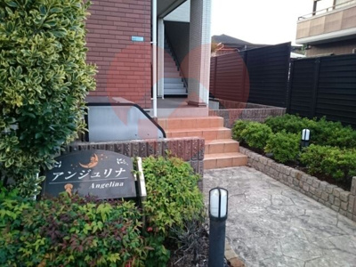 【エントランス】 | アンジュリナ