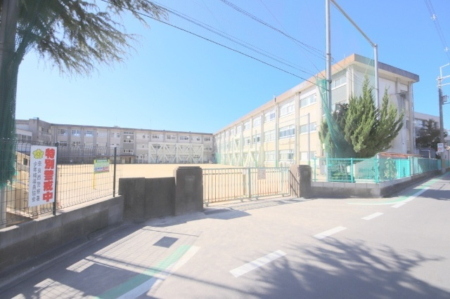 奈良市富雄元町１丁目の賃貸マンションの周辺|小学校「奈良市立富雄北小学校まで630m」