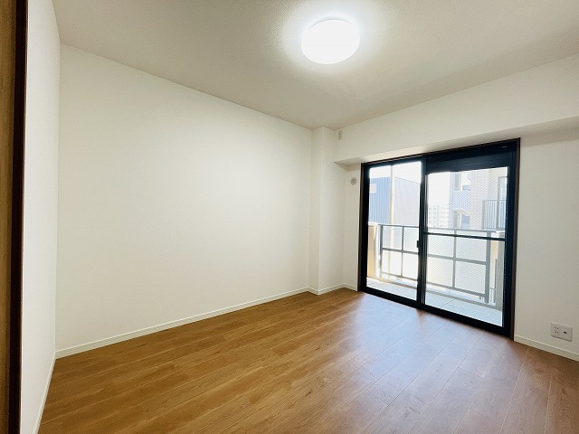 【洋室】 | エバーライフ春日公園