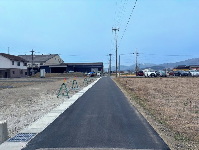 売土地　大垣市赤花町1丁目　全4区画分譲の前面道路含む現地写真|現地(2026年3月2日)撮影