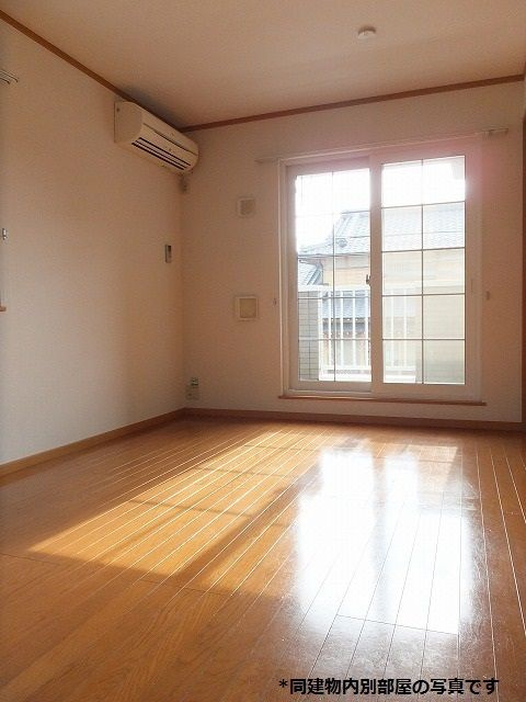 サンリット　ヴィラ　　刈谷市の賃貸ならクラスホーム刈谷店の居間・リビング