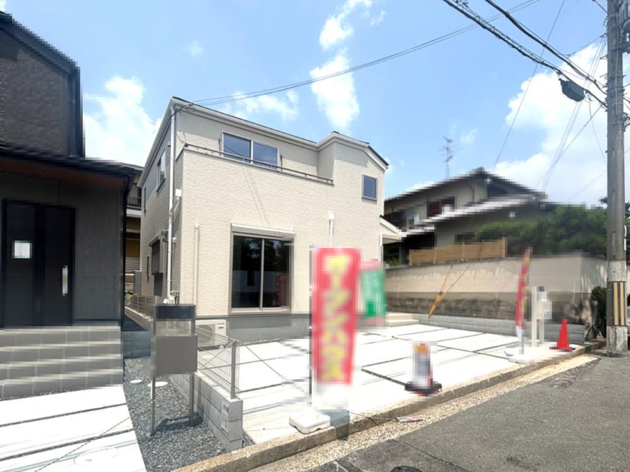 楠葉野田3丁目　新築一戸建ての駐車場|駐車2台
■物件内覧・資金計画相談・住宅ローン相談、リフォーム相談、お問合せ受付中■
※当日・翌日のご内覧、ご相談はお電話でのお問合せがスムーズです！