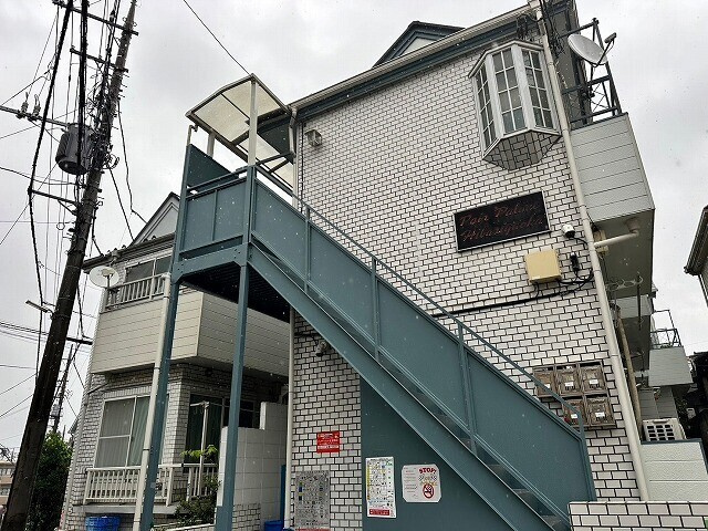 ペアパレスひばりヶ丘の外観パース