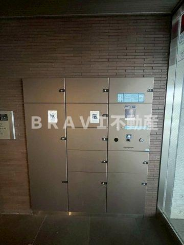 イーストモート高麗橋　BRAVI不動産のその他共用部分|【イーストモート高麗橋】宅配ボックスです