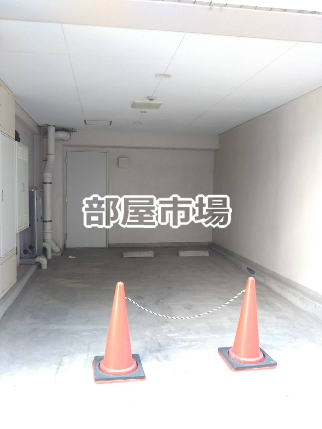 シンシティー両国弐番館の駐車場