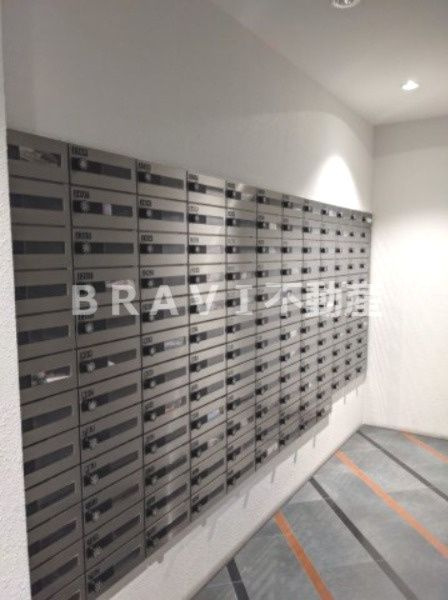 SERENiTE北浜　BRAVI不動産の設備|【SERENiTE北浜】郵便受け