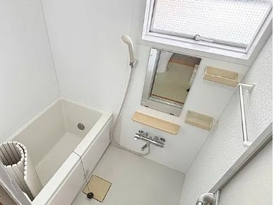 【浴室】 | 高久ビル | きれいなお風呂です