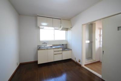 【キッチン】 | パークサイドヴィラB | お料理しやすいキッチンです