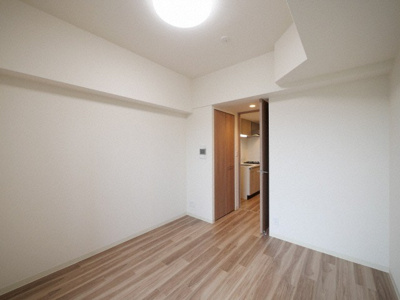 【居間・リビング】 | プレサンスブルーム東三国 | ゆったり過ごせる居間です