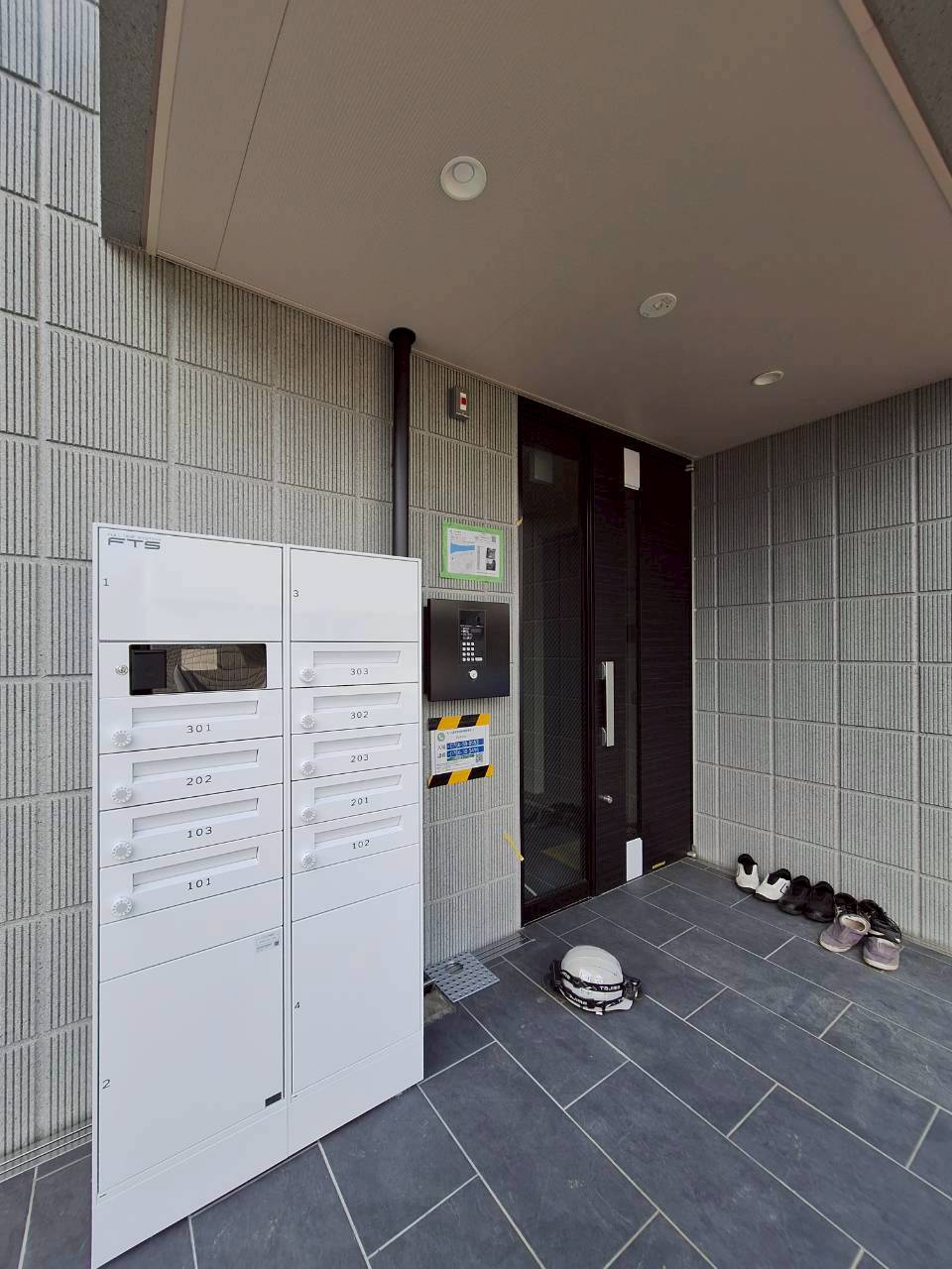 ｋｉｈａｃｈｉ　ｗｅｓｔのロビー|★宅配BOX★