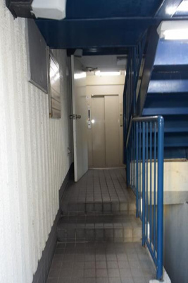 【エントランス】 | 箱崎ＹＫビル