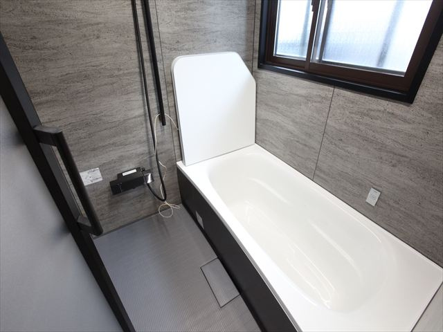 【浴室】の画像