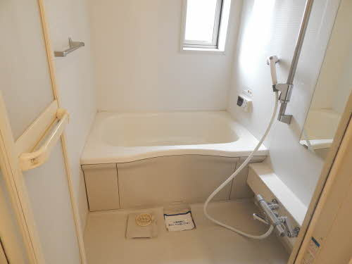 パークヒル　Ｂ棟の浴室|追い焚き付きのお風呂です♪