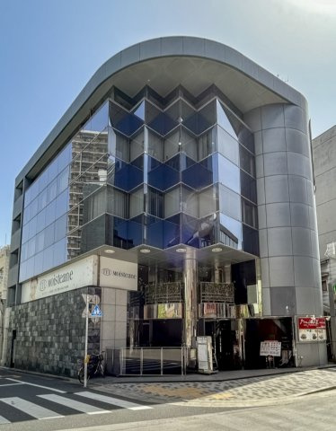 東京都港区麻布十番１丁目　収益事業用ビルの外観