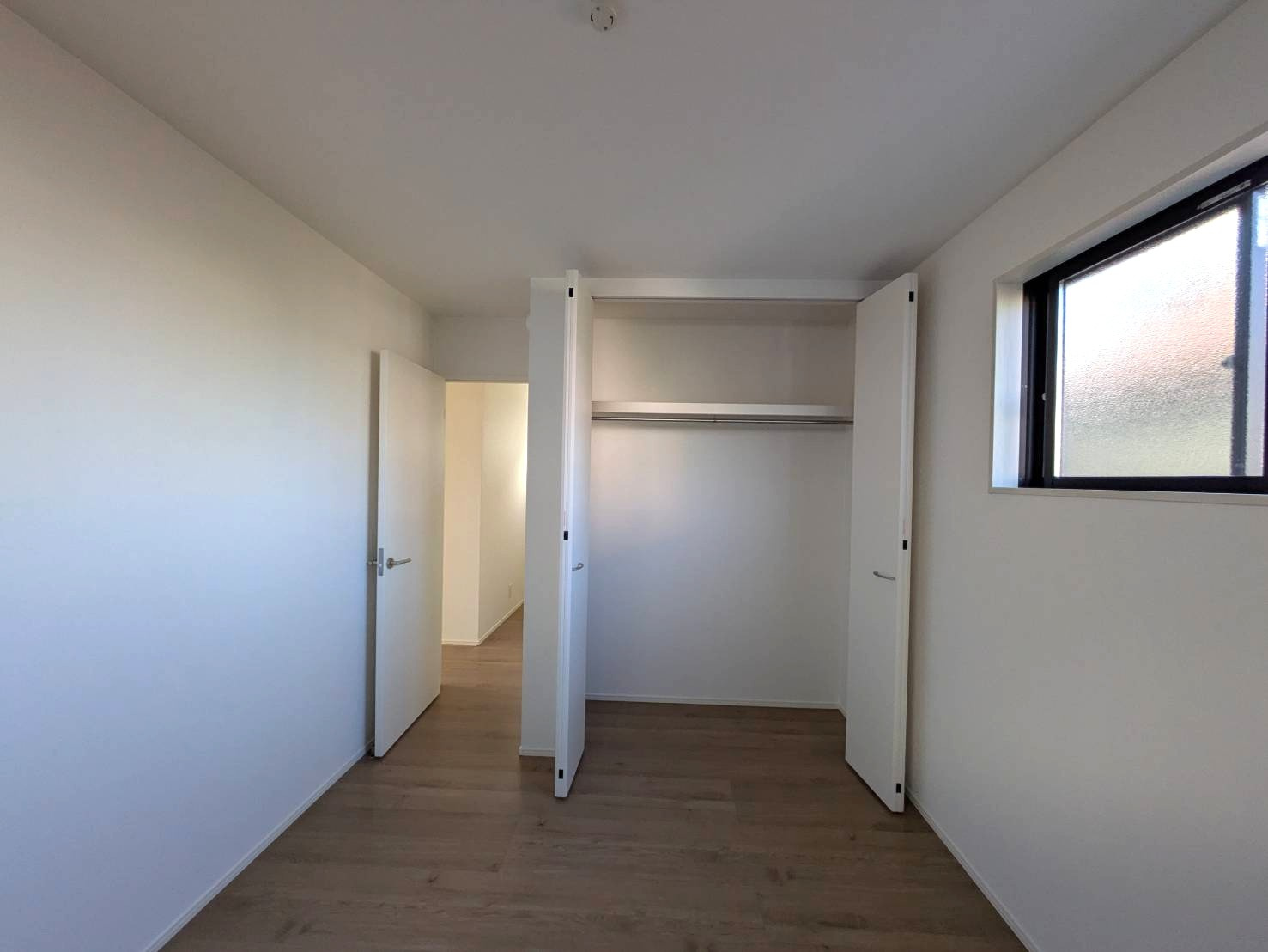 岡山市南区福島2丁目  1期②号棟の洋室|◆2階東側洋室5.2帖の様子です。