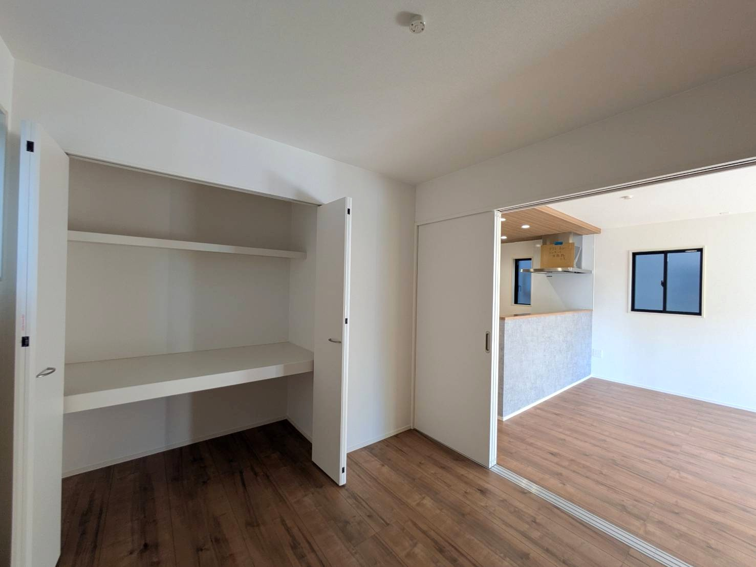 岡山市南区福島2丁目  1期②号棟の洋室|◆1階洋室4.5帖の様子です。