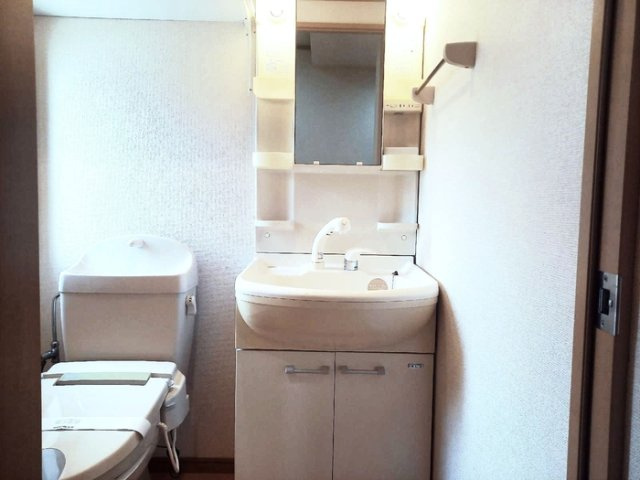 Ｙ'ｓＡＰ厨川の洗面所