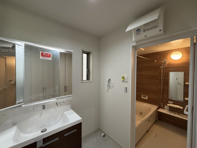 新築戸建　上安2丁目（No.3／No.3）の独立洗面台