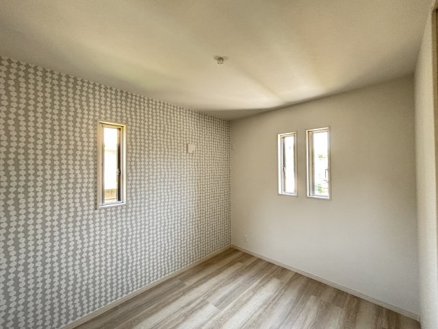 新築戸建　上安2丁目（No.3／No.3）の洋室