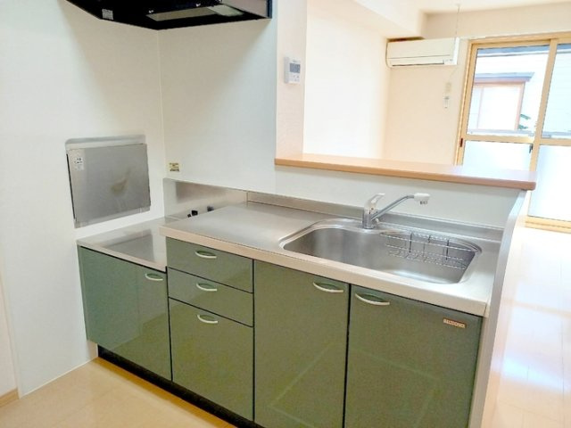 セジュール サンパティーのキッチン