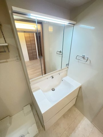 D-residence下田部A棟の洗面所