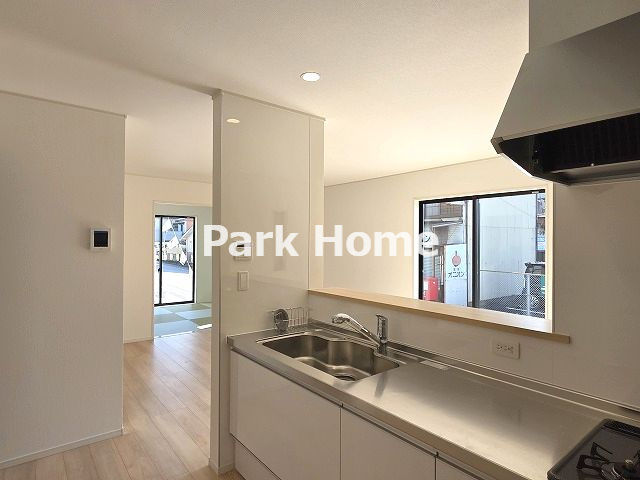 南国市大そね甲  第1-１号棟 新築戸建てのキッチン