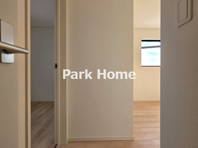 南国市大そね甲  第1-１号棟 新築戸建ての洋室|２F:7洋室+サンルーフ