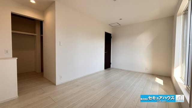 【今からご案内可能】豊明市二村台 全2棟の内観：施工例|（クローゼットイメージです）
■株式会社　セキュアハウス■
住宅ローンに強く、知識、経験豊富なスタッフ在籍
お客様に寄り添い、ご成約後もサポート致します。