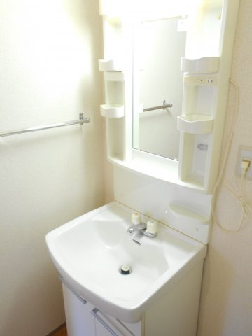 サンハイツⅡの独立洗面台