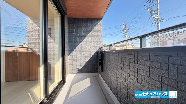 【今からご案内可能】豊明市二村台 全2棟 の前面道路含む現地写真|事前予約にて現地ご見学いただけます！お気軽にお問い合わせください♪
■株式会社　セキュアハウス■
住宅ローンに強く、知識、経験豊富なスタッフ在籍
お客様に寄り添い、ご成約後もサポート致します。