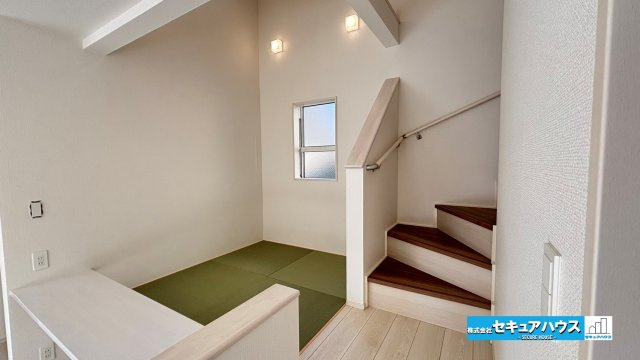 【今からご案内可能】豊明市二村台 全2棟 の前面道路含む現地写真|事前予約にて現地ご見学いただけます！お気軽にお問い合わせください♪
■株式会社　セキュアハウス■
住宅ローンに強く、知識、経験豊富なスタッフ在籍
お客様に寄り添い、ご成約後もサポート致します。